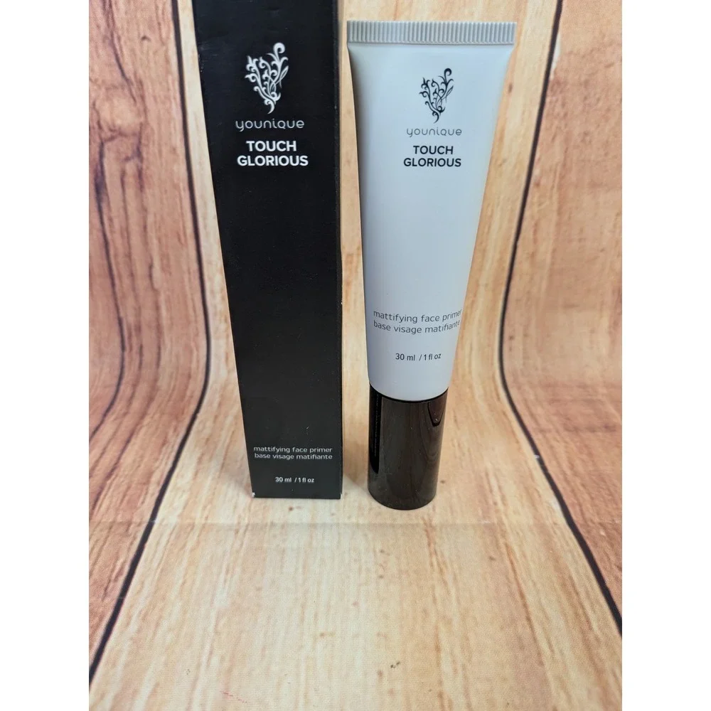 Younique Touch Glorious Mattifying Face Primer 30ml 1 fl oz Retired Last Chance